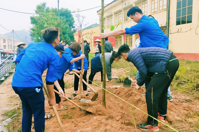 Đảng bộ Trường Cao đẳng nghề Yên Bái Phát động hưởng ứng “Tết trồng cây đời đời nhớ ơn Bác Hồ” xuân Tân Sửu – năm 2021