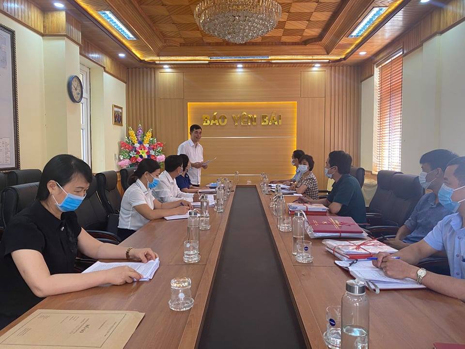 Đảng ủy Khối cơ quan và doanh nghiệp tỉnh giám sát Chuyên đề đối với Ban Chấp hành Đảng bộ Báo Yên Bái