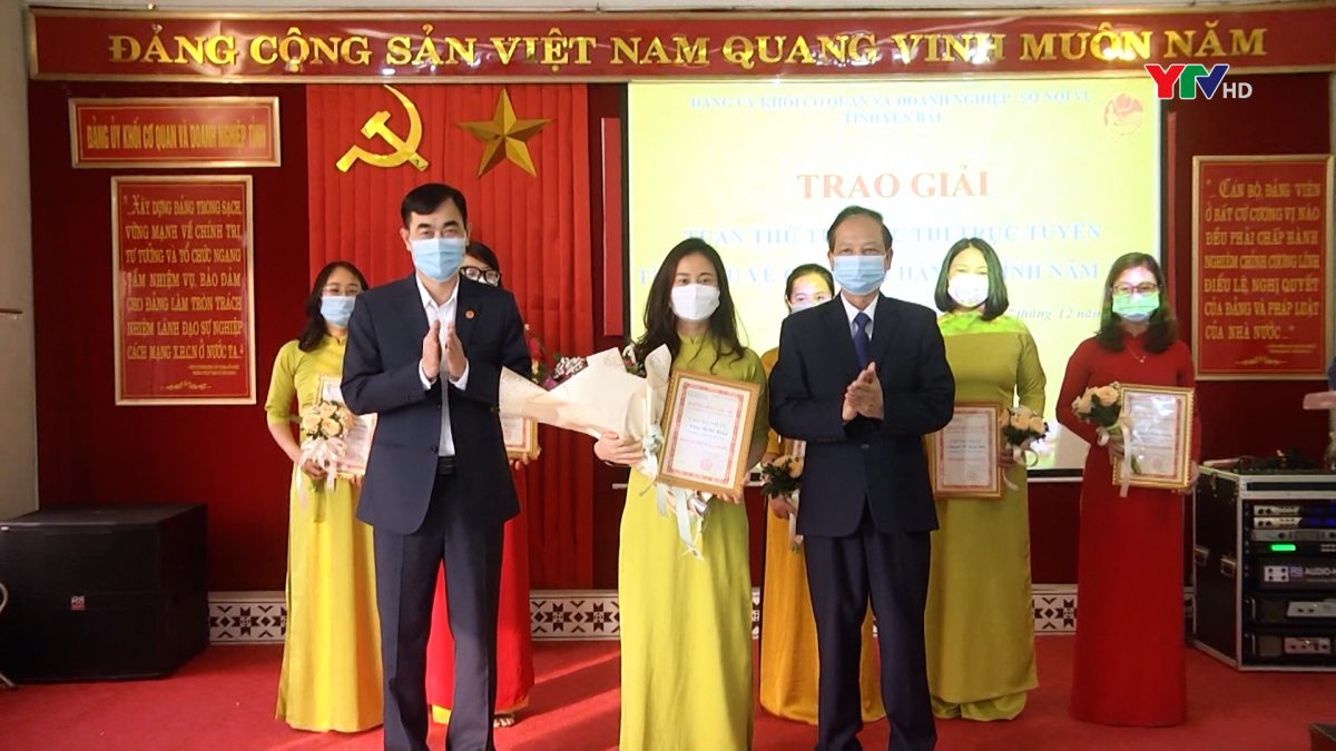 15 cá nhân được trao giải tại Cuộc thi trực tuyến tìm hiểu về CCHC năm 2021 (tuần 4)