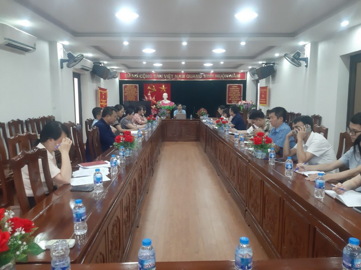 3.000 đảng viên Đảng uỷ Khối cơ quan và doanh nghiệp tỉnh sinh hoạt chi bộ sử dụng nền tảng số “Sổ tay đảng viên điện tử tỉnh Yên Bái”