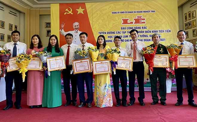 Thực hiện các nội dung đột phá trong học tập và làm theo Bác