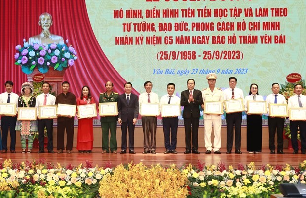 Những mô hình, điển hình tiên tiến của Đảng uỷ Khối đã được Tỉnh uỷ Yên Bái tuyên dương, khen thưởng trong  học tập và làm theo tư tưởng, đạo đức, phong cách Hồ Chí Minh giai đoạn 2021 – 2023