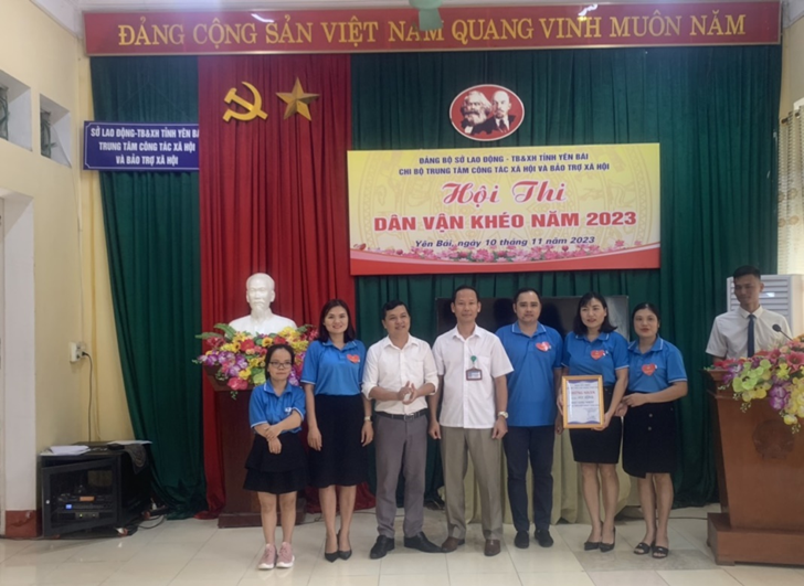 Đảng uỷ Khối cơ quan và doanh nghiệp tỉnh Công nhận 64 mô hình dân vận khéo năm 2023