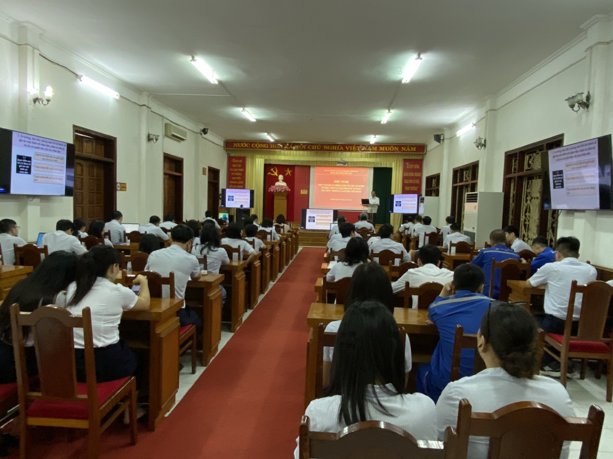 Đảng bộ Viễn Thông Yên Bái tổ chức Hội nghị trực tuyến nghiên cứu, học tập chuyên đề học tập và làm theo tư tưởng, đạo đức, phong cách Hồ Chí Minh năm 2024