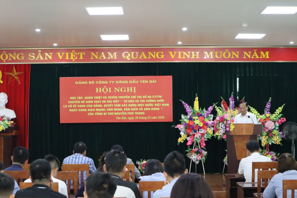 Đảng bộ Công ty Xăng Dầu Yên Bái tổ chức nghiên cứu, học tập chuyên đề học tập và làm theo tư tưởng, đạo dức, phong cách Hồ Chí Minh năm 2024