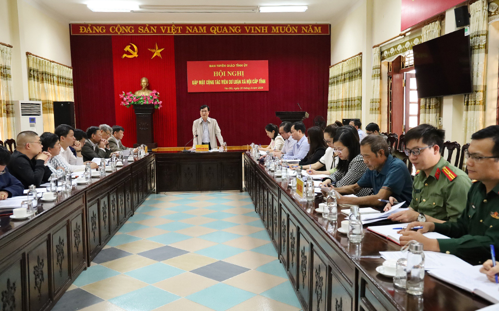 Ban Tuyên giáo Tỉnh ủy Yên Bái gặp mặt cộng tác viên dư luận xã hội cấp tỉnh