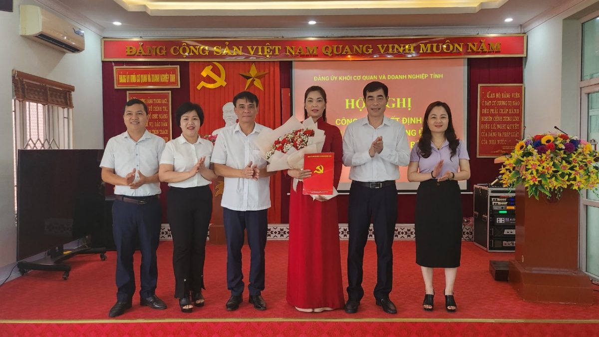 Đảng uỷ Khối tổ chức Hội nghị công bố quyết định Bổ nhiệm Phó Chánh Văn phòng Đảng uỷ Khối