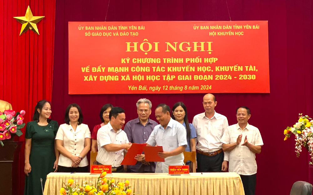 Sở Giáo dục và Đào tạo – Hội Khuyến học Yên Bái ký kết chương trình phối hợp